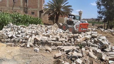 إزالة فورية لـ 47 حالة تعد على الأراضى الزراعية بالمنوفية