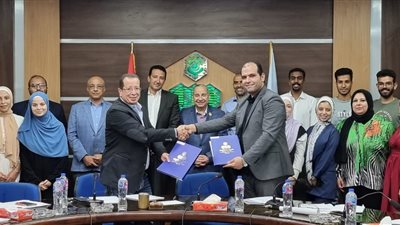 مستثمرو العاشر من رمضان توقع بروتوكول تعاون مع جمعية رسالة لتوفير فرص عمل