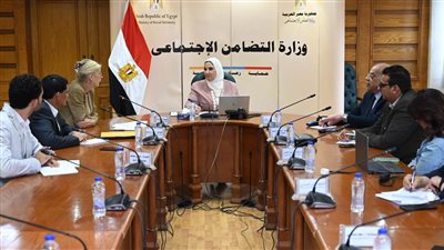 وزيرة التضامن الاجتماعي تلتقي ممثل صندوق الأمم المتحدة للسكان في مصر