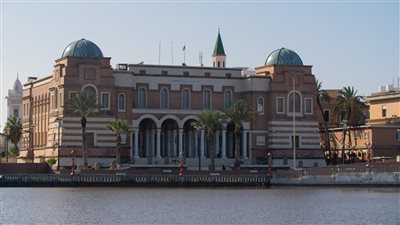 البرلمان الليبي يرحب بتوحيد المصرف المركزي