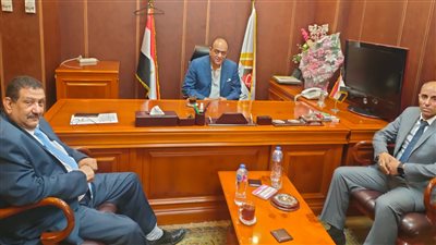 الشاهد يبحث وضع تصور كامل لهيكلة الشئون الإدارية لغرفة الجيزة