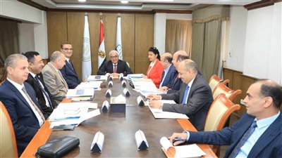 وزير التعليم يترأس اجتماع مجلس إدارة صندوق دعم وتمويل وتشييد المشروعات التعليمية