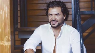 ساموزين بعد 23 سنة غناء: فخور بمسيرتي الفنية
