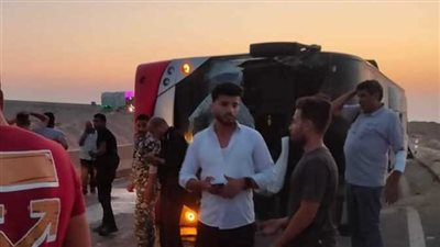 ننشر أسماء المصابين في حادث انقلاب أتوبيس بطريق 