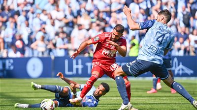 بريست يفوز على لوهافر 2-1 ويتصدر الدوري الفرنسي مؤقتا