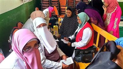 تقديم خدمات طبية لــ200 مواطن خلال قافلة سكانية بمدينة الدلنجات بالبحيرة (صور)