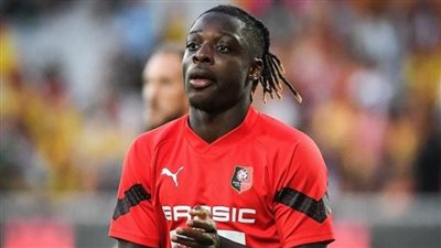 مانشستر سيتي يحسم صفقة جيريمي دوكو نجم رين 