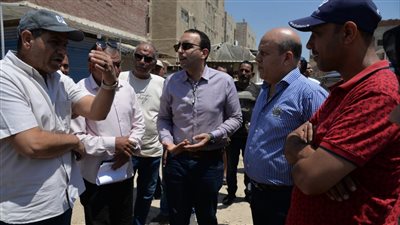 نائب محافظ الإسماعيلية يتفقد الطرق بمركزي التل الكبير والقصاصين (صور) 