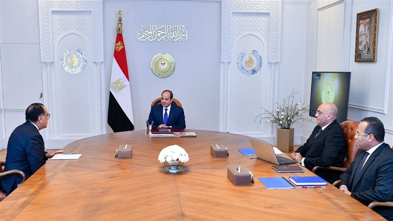 السيسي يتابع نشاط