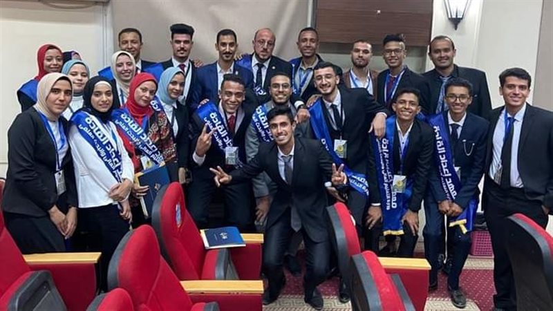 وفد جامعة الوادي