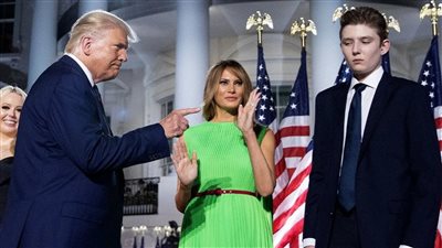 اعتقال سيدة هددت بقتل ترامب وابنه