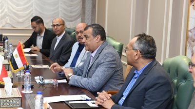 وزير الإنتاج الحربي يبحث التعاون مع نائب رئيس الوزراء بجمهورية تتارستان 