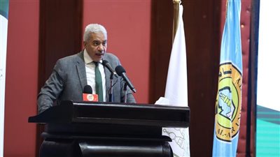 محمود صديق يستعرض جهود جامعة الأزهر تجاه التغيرات المناخية