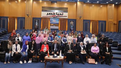 النقل تنظم ورشة بميناء الإسكندرية عن الصحة الإنجابية 