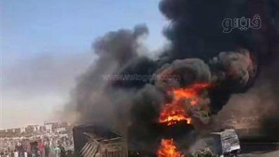 إصابة 3 أشخاص في اشتعال سيارة مواد بترولية بمطروح (صور)