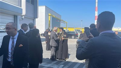 البابا تواضروس الثاني يغادر المجر عائدًا إلى مصر