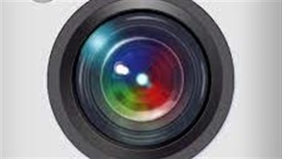  كاميرا محمول في وضع التصوير، فضيحة في حمام ببنك كويتي (فيديو)