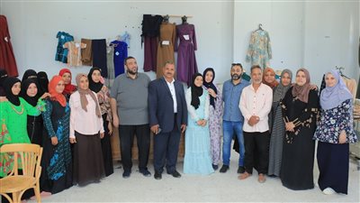 وزارة العمل: ختام دورتين للتدريب على مهنة التفصيل والخياطة لسيدات المنيا
