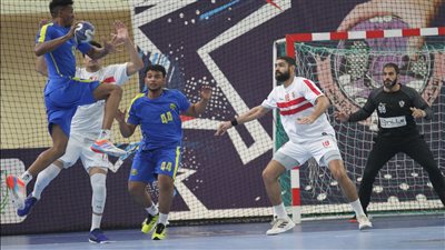 الشوط الأول، الزمالك يتقدم على الحشد في البطولة العربية لـ كرة اليد