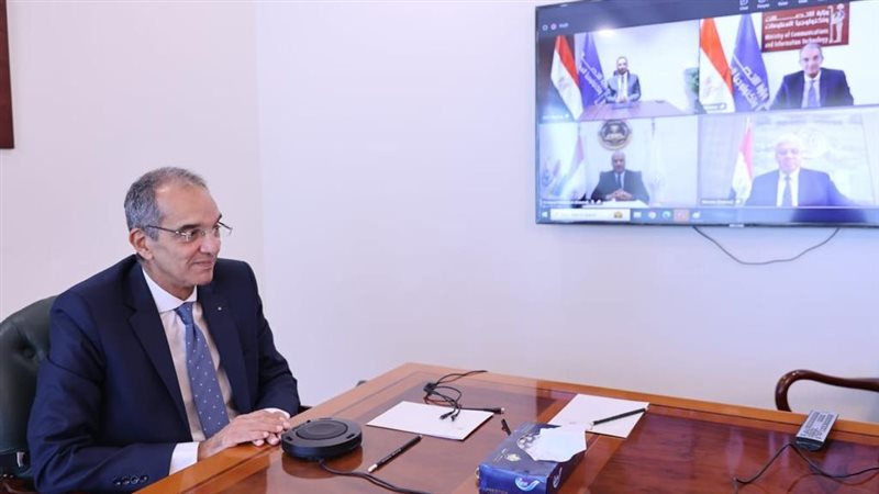 عمرو طلعت، فيتو