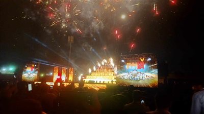 انطلاق احتفالية تكريم الفرق الرياضية في النادي الأهلي بالسلام الوطني