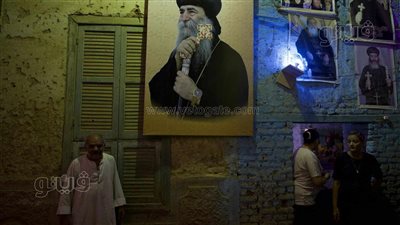 أنا بيك بتشفع وبقلبي بدعيك، 19 صورة ترصد احتفال آلاف الأقباط بقنا بمولد السيدة العذراء (صور)