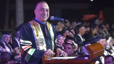 محافظ الإسكندرية يشهد حفل تخَرج كلية الدراسات العليا بالأكاديمية العربية