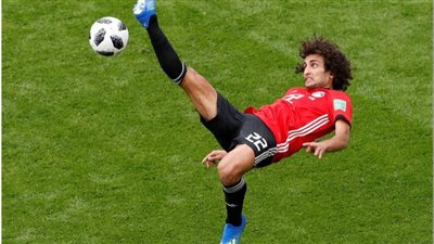 عمرو وردة يقترب من الدوري الإيراني بعد فسخ تعاقده مع الرجاء 