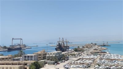 تداول 13 ألف طن بضائع بموانئ البحر الأحمر