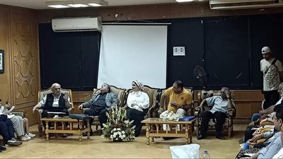 حفل توقيع ديوان شعر عامية بعنوان الشعر نداهة لإسراء سالم بثقافة الإسماعيلية (صور)