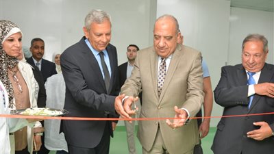 القابضة للأدوية: حجم الأدوية البيولوجية فى السوق العالمي 47 % 