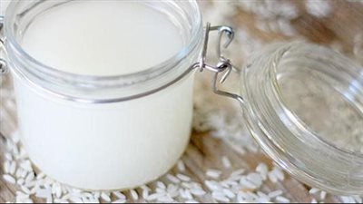 فوائد ماء الأرز، يطيل الشعر ويزيد من كثافته