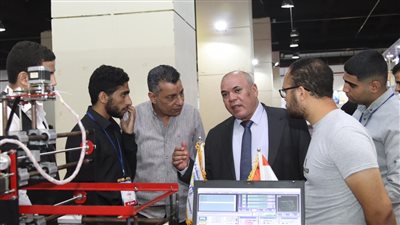 رئيس جامعة الدلتا التكنولوجية يهنئ المعيدين الجدد