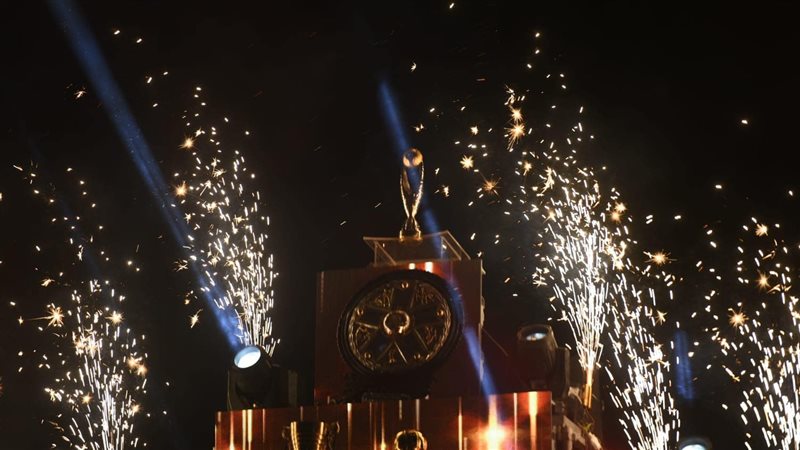 الأهلي يكرم رجال