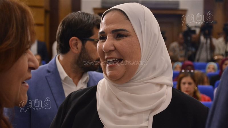 نيفين القباج، فيتو