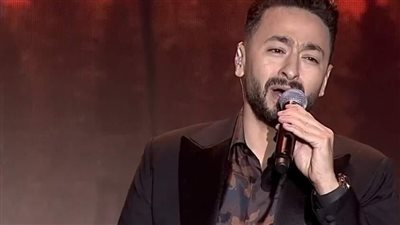حمادة هلال يعلن تأجيل طرح أغنيته الجديدة حدادا على ضحايا حادث الضبعة