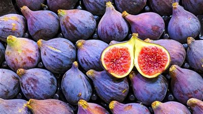 أسعار الفاكهة اليوم، التين البرشومي يرتفع جنيهين في سوق العبور