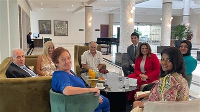 وزيرة الهجرة تلتقي أبناء الجالية القبرصية الذين عاشوا في مصر سابقًا