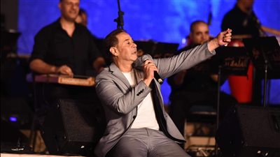 مدحت صالح يبدع بـ 