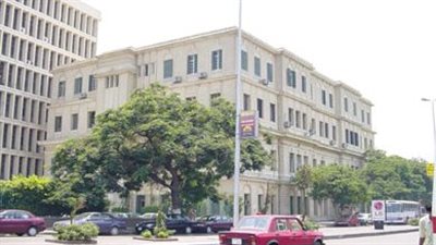 4 سنوات بدلا من 5.. تقليص فترة الدراسة في هندسة القاهرة.. ولائحة جديدة تشترط اجتياز الطالب تدريبًا صيفيًا بنجاح للتخرج