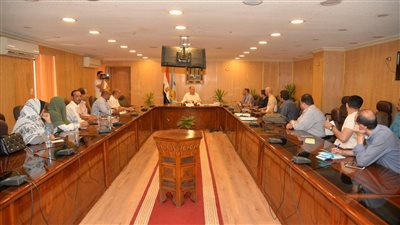 إنشاء مدفن صحي ومصنع معالجة للمخلفات الصلبة على مساحة 50 فدانا بمركز أسيوط