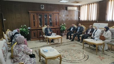 محافظ شمال سيناء يستقبل أعضاء جمعية روافد الخير لرعاية المسنين بالعريش