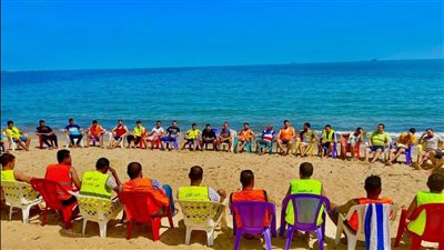 تنظيم رحلات صيفية على شواطئ المحافظات الساحلية للمتعافين من تعاطى المخدرات بمراكز العزيمة