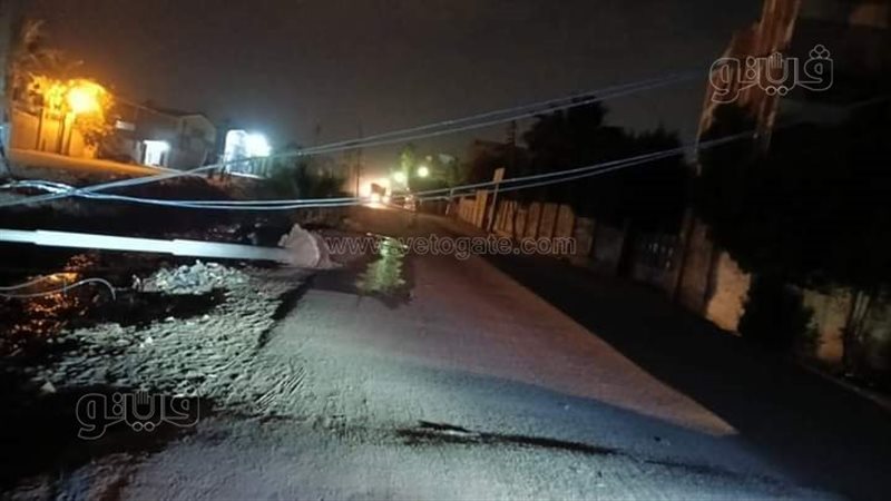 سقوط أعمدة كهرباء