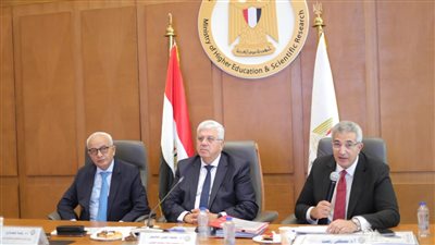 استعداد المستشفيات الجامعية لاستقبال الطلاب الجُدد لإجراء الكشف الطبي