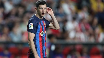 ليفاندوفسكي ينتظر أول أهدافه في الموسم مع برشلونة أمام فياريال