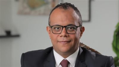 مؤشر الشركات، ماذا حدث في المؤشر الأقل حظا وقوة بسوق المال؟، خبير يوضح