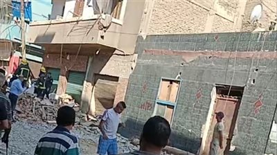 انهيار عقار في الإسماعيلية والبحث عن ناجين 