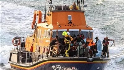 غرق 4 مهاجرين وإنقاذ 18 آخرين قبالة سواحل اليونان