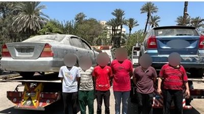 ضبط 3 تشكيلات عصابية لسرقة أبواب المقابر والسيارات وحقائب المواطنين بالقاهرة